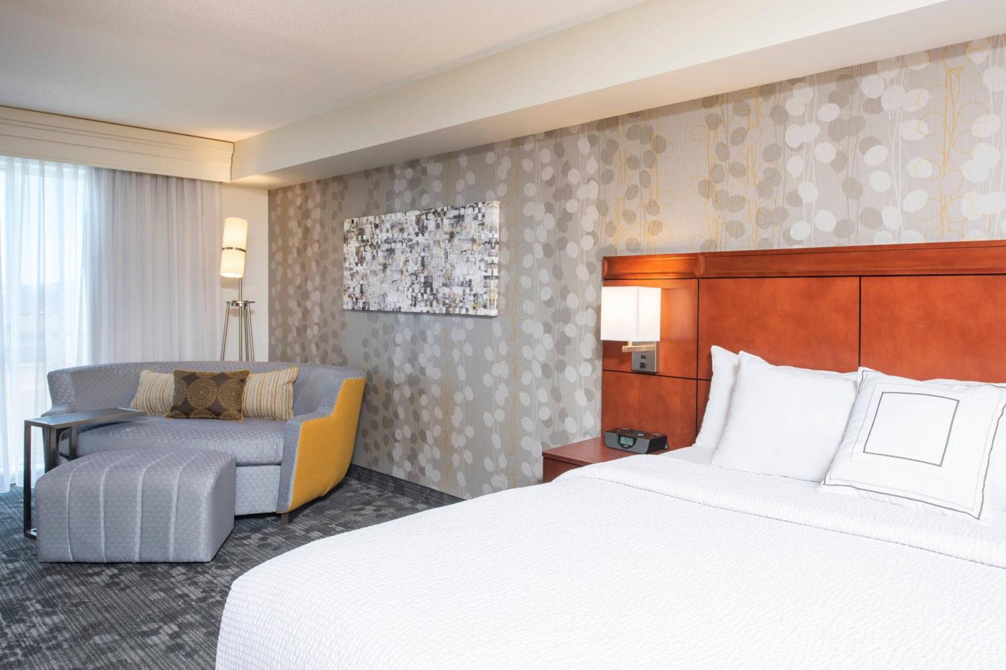 Courtyard Milwaukee Airport Hotel Luaran gambar