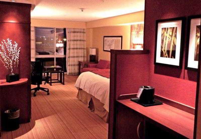 Courtyard Milwaukee Airport Hotel Bilik gambar